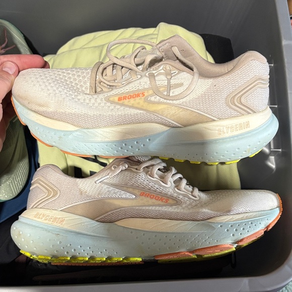 Brooks Shoes - Brooks Women's Cream and Light Blue Athletic Shoes